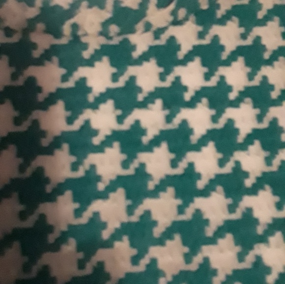 BKE long sleeved shirt - Picture 2 of 3